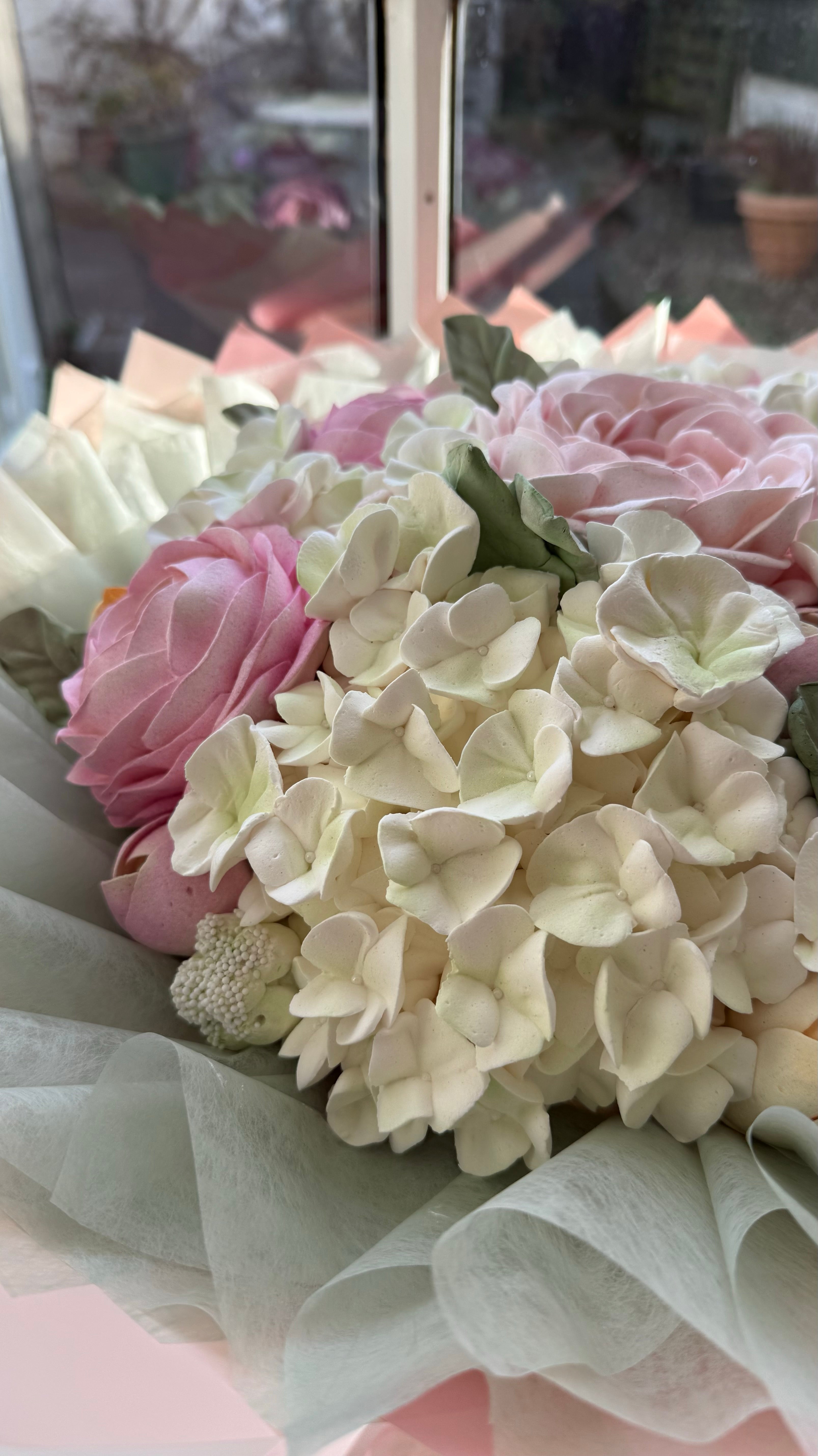 Fantasy Marshmallow Bouquet Large