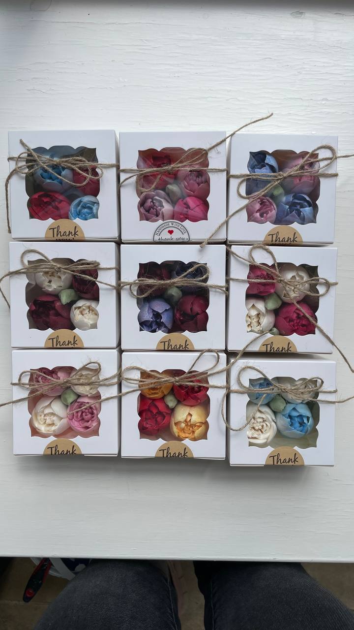Marshmallow Tulip Box Mini