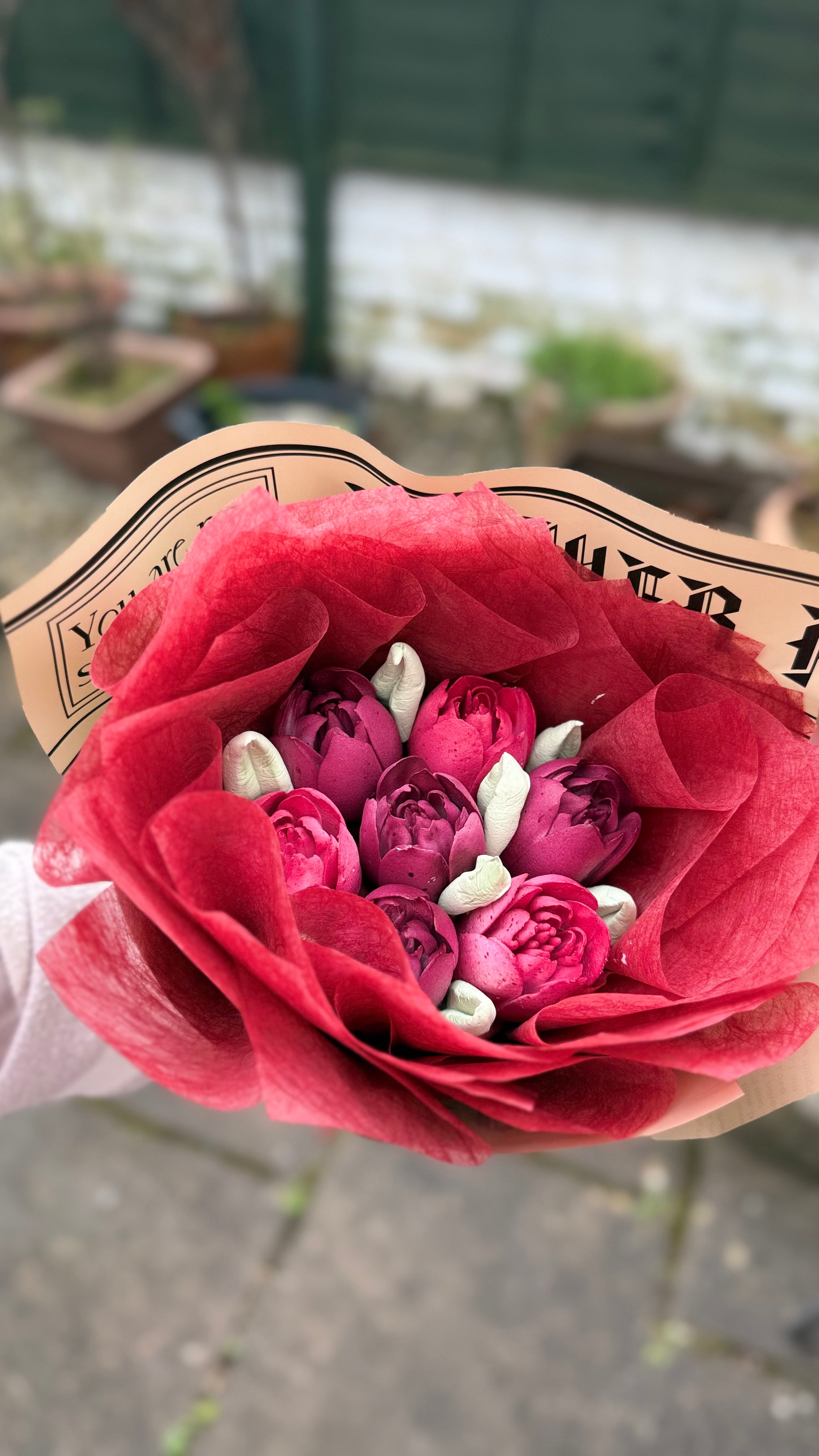 Marshmallow Tulip Bouquet Mini