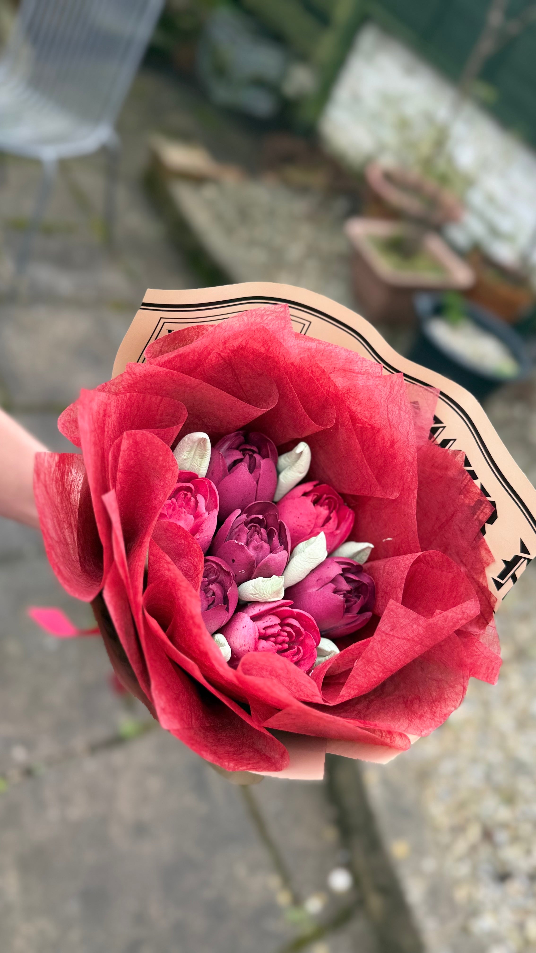 Marshmallow Tulip Bouquet Mini