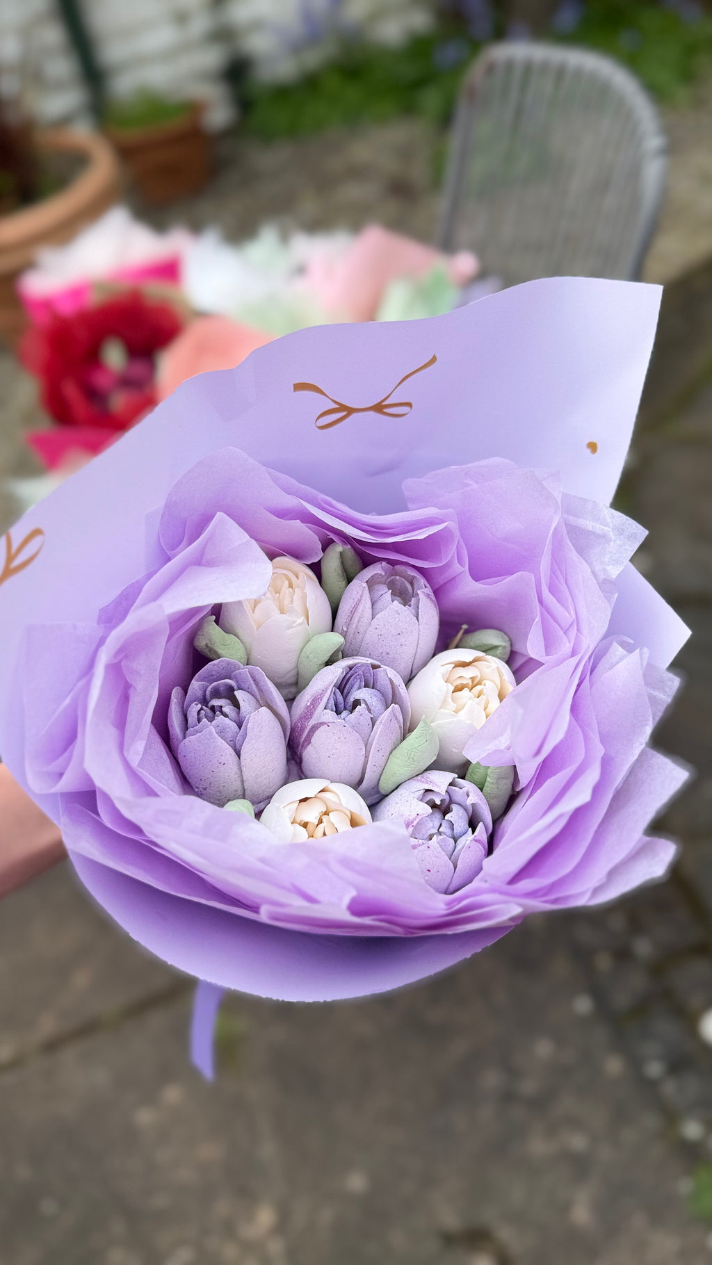 Marshmallow Tulip Bouquet Mini