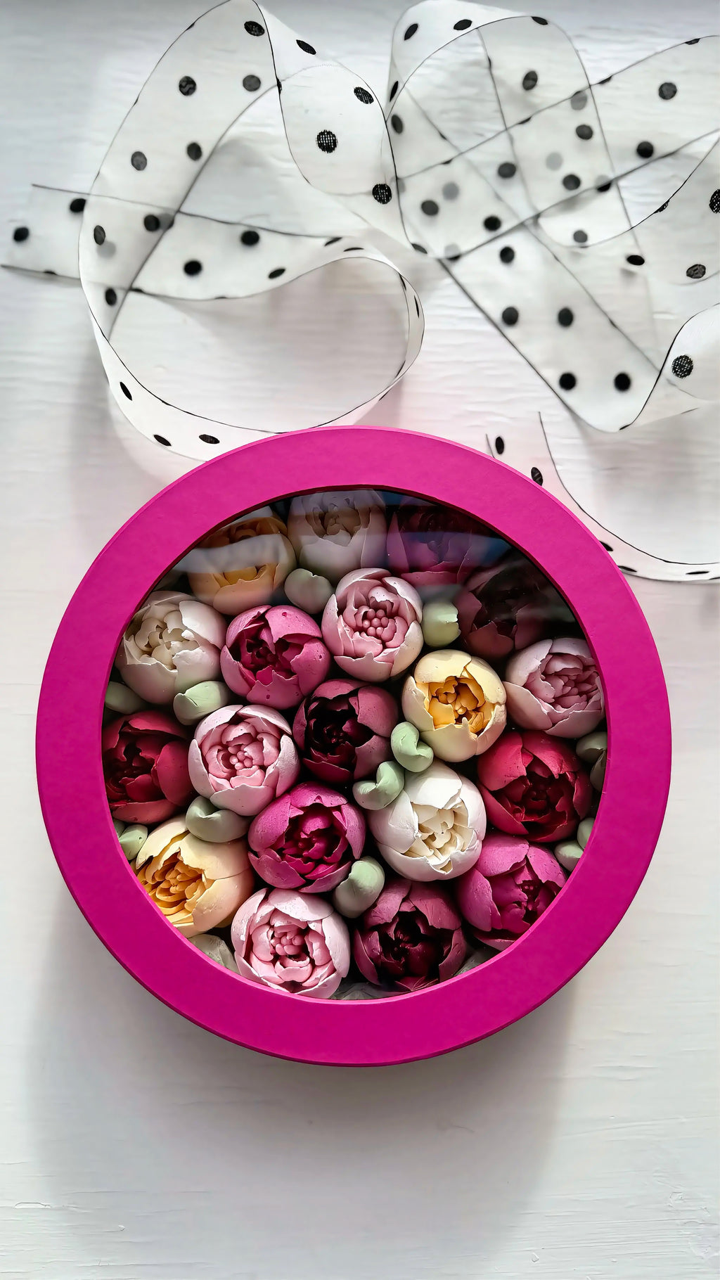 Marshmallow Tulip Box  Small